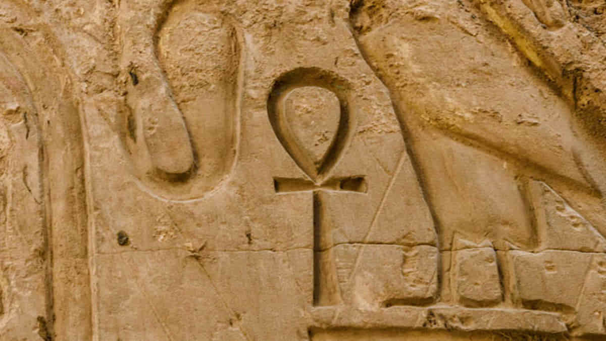 The Ankh Symbol - The facts & meaning of the Egyptian Cross